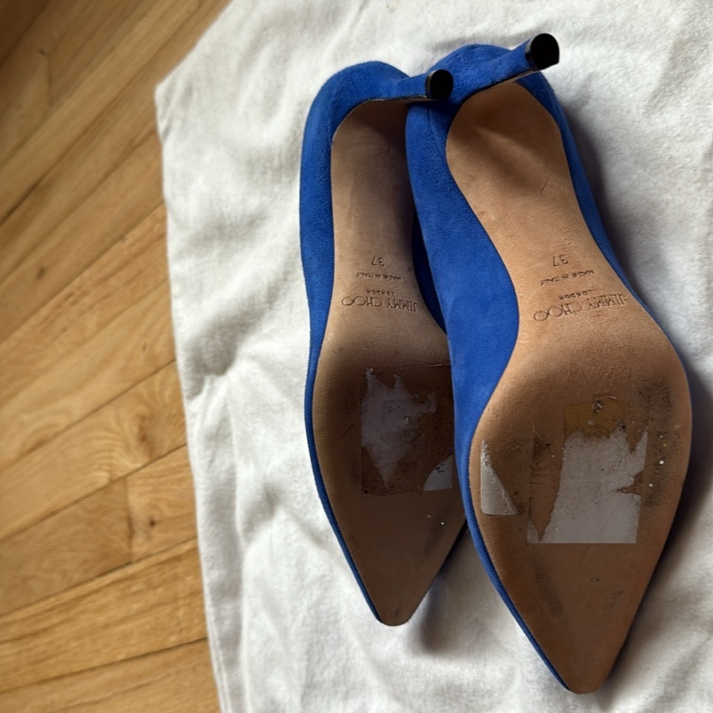 Jimmy Choo Romy 85 Pointed-Toe Pumps - Picture 6 of 7